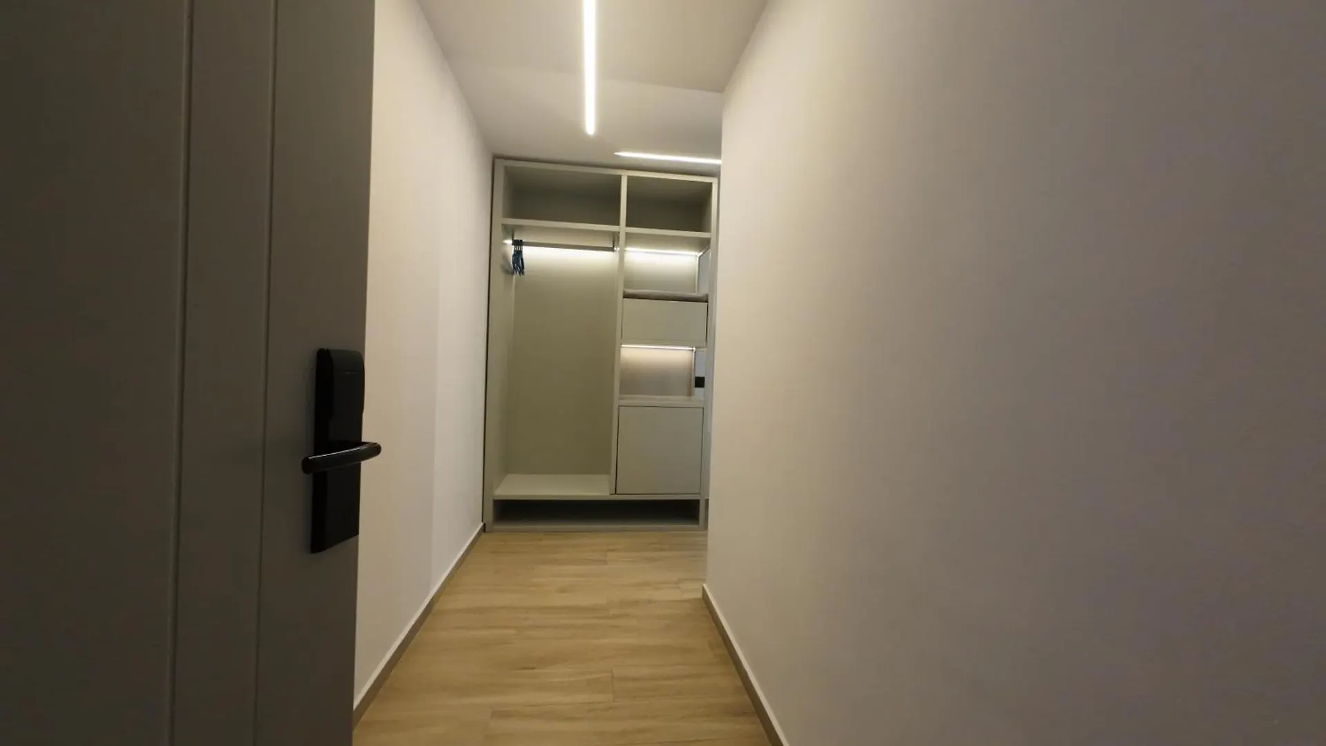 Hotel Boutique Onix Ksamil 4*,